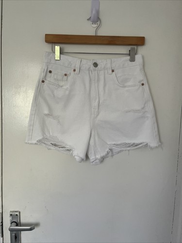 Pantaloncini corti
