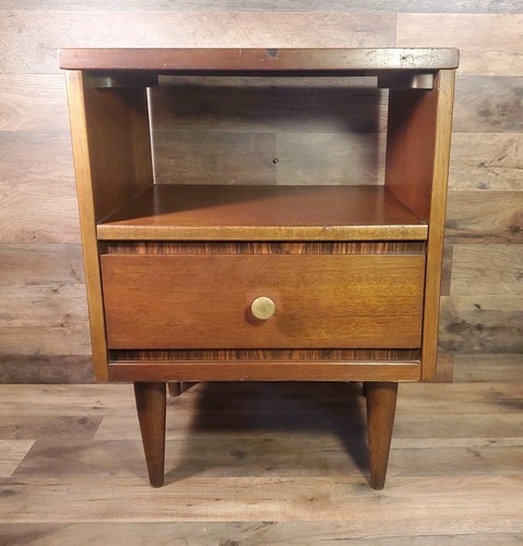 Tavolino accento vintage