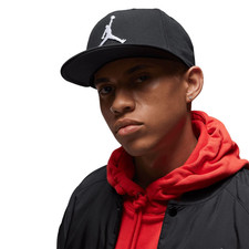 CAPPELLO NIKE JORDAN JORDAN