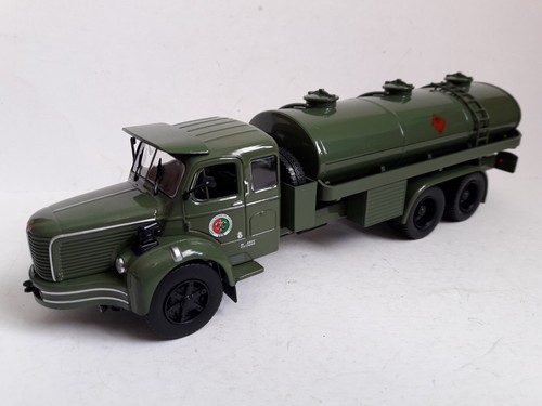 Camion truck berliet glm - 1/43,