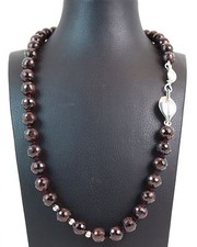 Collana in Granato con