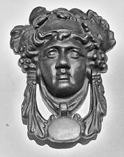 Antico massiccio batti porta in ferro del 1920