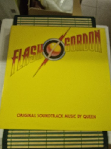 Queen flash gordon 33 - ,