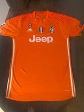 MAGLIA UFFICIALE JUVENTUS 2016 USATA E FIRMATA DA  GIANLUIGI BUFFON
