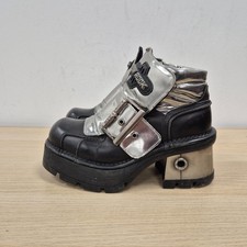 Stivali punk rock nuovi