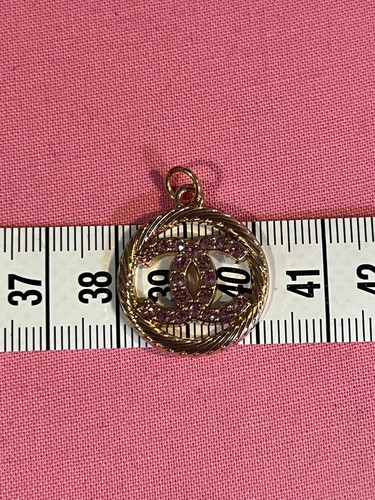 Pendentif breloque charm