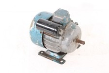 Motore Elettrico Usato 220V / 380V 180 Watt Polonia Con Albero