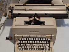 MACCHINA DA SCRIVERE OLIVETTI LINEA 98  OTTIME CONDIZIONI