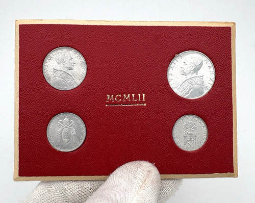 Vaticano papa pio xii serie - vaticano,