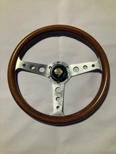 Volante Momo Indie a 3 razze