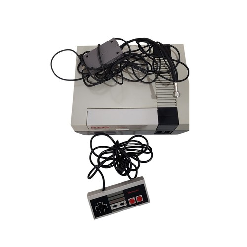 Vintage nintendo nes system - vintage,