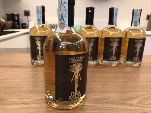 Liquore genziana dea maja - di,