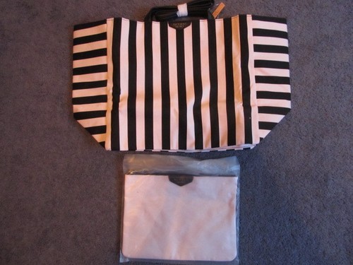 Nwt victoria secret travel - secret,