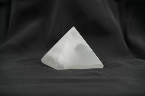 Piramide selenite pietra - piramide,