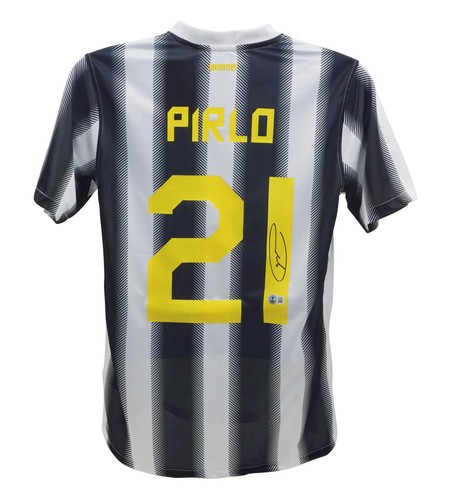 Andrea pirlo signed - signed, juventus