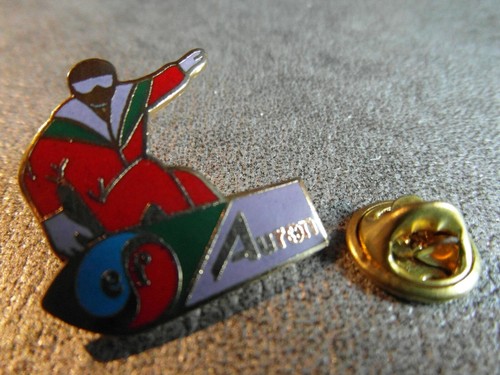 Rara spilla pin surf ef - surf,