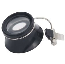 Monocolo da orologiaio in plastica nera forma classica con pinza per occhiali