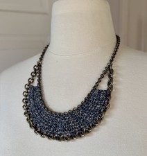 Collana BOET Emily Bixler lana marina uncinetto e catena ottone 10,5" bavaglino