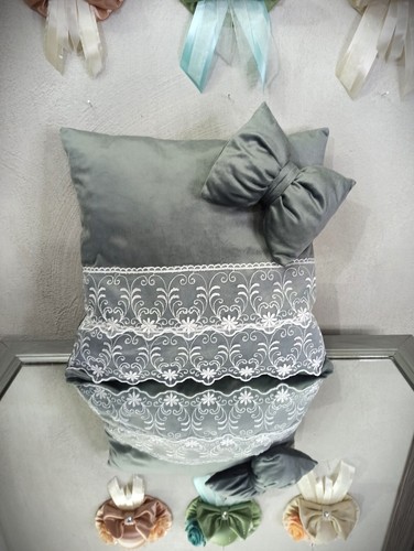 Cuscino con fiocco misura - , 40