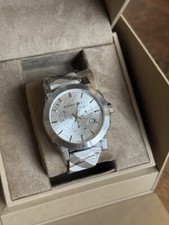 Burberry BU9357 Nova Check 42