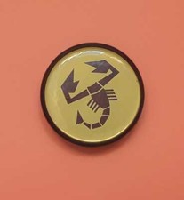 Coprimozzo fondo giallo per