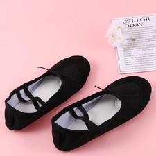  1 paio di scarpe da ballo