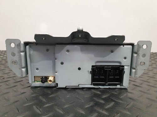 Ford fiesta mk8 - radio, stereo