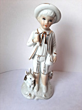 Statuetta di bambino in porcellana dipinta a mano. Stile Capodimonte-Vintage