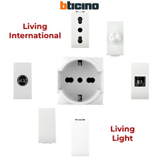 Frutti elettrici bianco Bticino Living International compatibile PresaUsb schuko