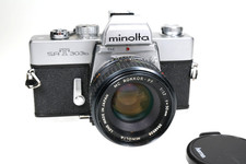 Minolta SRT 303b con MC Rokkor PF 1,7/50 mm #3310781