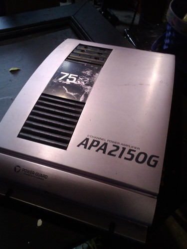 Amplificatore auto vintage