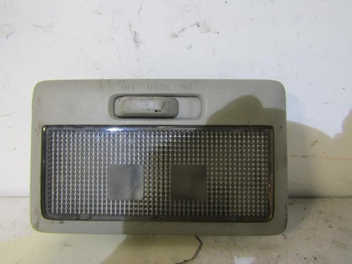 Luce cortesia suzuki swift - di,