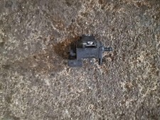 TOYOTA RAV 4 V XA50 Válvula