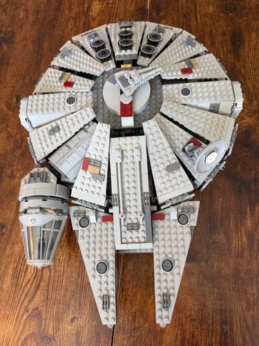 Lego set 7965 millennium - lego®,