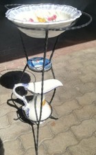 Set usato TOILETTE porta catino brocca piattino ferro battuto e ceramica -alt.83