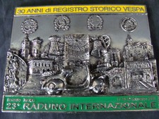 PLACCA VESPA 30 ANNI REGISTRO STORICO ROVERETO 23°RADUNO INTERNAZIONALE 2010