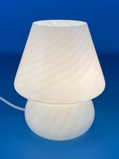 Piccola Lampada Da Tavolo A