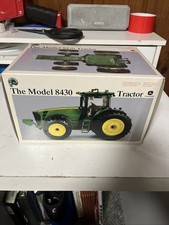 Trattore Ertl John Deere 8430 1/32 Serie II Precisione 4 #15905 circa 2007