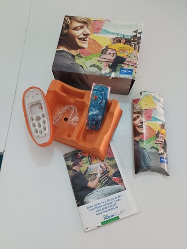 Scatola nokia 3200 con - scatola,
