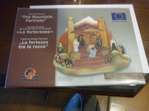 Diorama kinder monter neuf - kinder,