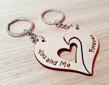 portachiavi cuore spezzato con incisione nomi regalo per lui e lei portachiave 