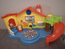 Rara scuola materna musicale