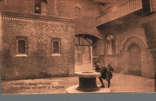 Torino Borgo feudale pozzo nel cortile F. piccolo non spedita