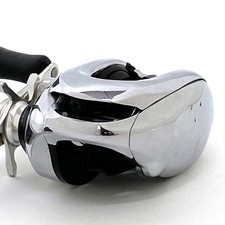 SHIMANO Baitcasting Reel 12