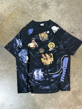 T-shirt museo arte anni 00