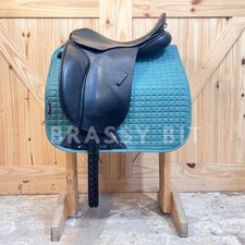 18" County Connection Dressage