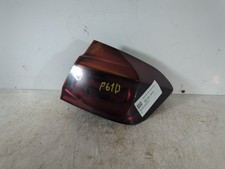 Fanale posteriore lato guida