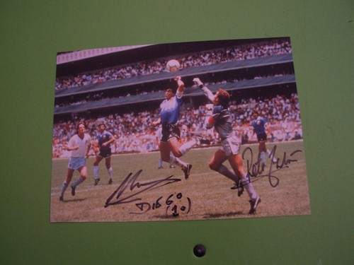 Photo signed diego maradona - diego,