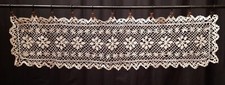 Biancheria antica striscia ranner centro  lavorazione al tombolo ecru' cm137x35.