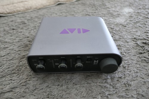 Avid mbox mini - avid, interfaccia